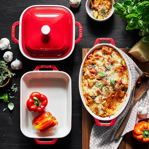 Ceramic bakeware and glass baking dishes — PFAS-free non-toxic bakeware alternatives