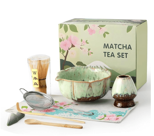 VENSEEN 8-piece matcha kit with lead-free ceramic bowl, bamboo whisk, scoop, holder, and handbook
