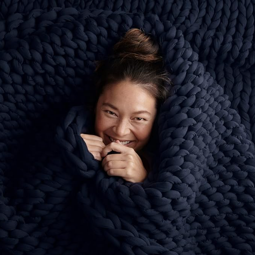 Bearaby Cotton Napper weighted blanket GOTS OEKO-TEX organic cotton chunky knit breathable all season